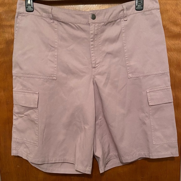 Grey Cargo Shorts - Picture 1 of 7
